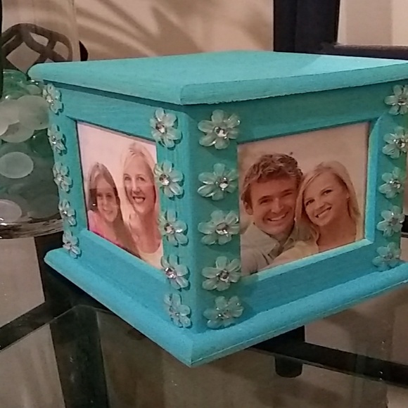 "Blue Stone Picture Holder! - Picture 2 of 4